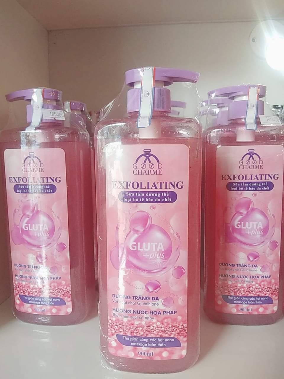 Sữa tắm tẩy tế bào chết Good CHARME