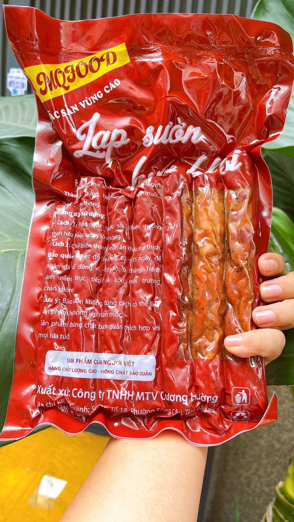 Lạp sườn hun khói
