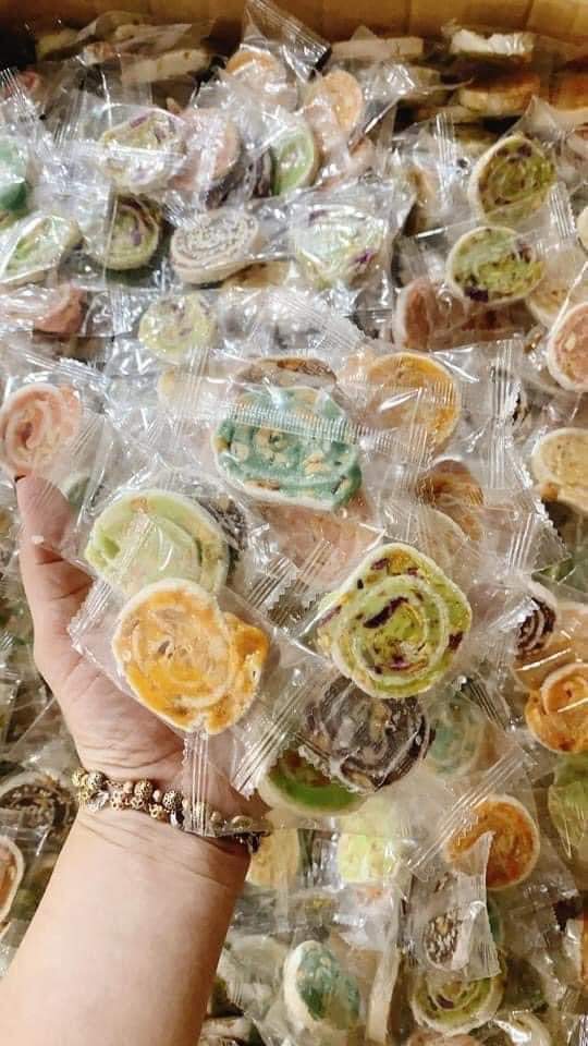 Kẹo chuối ngũ sắc