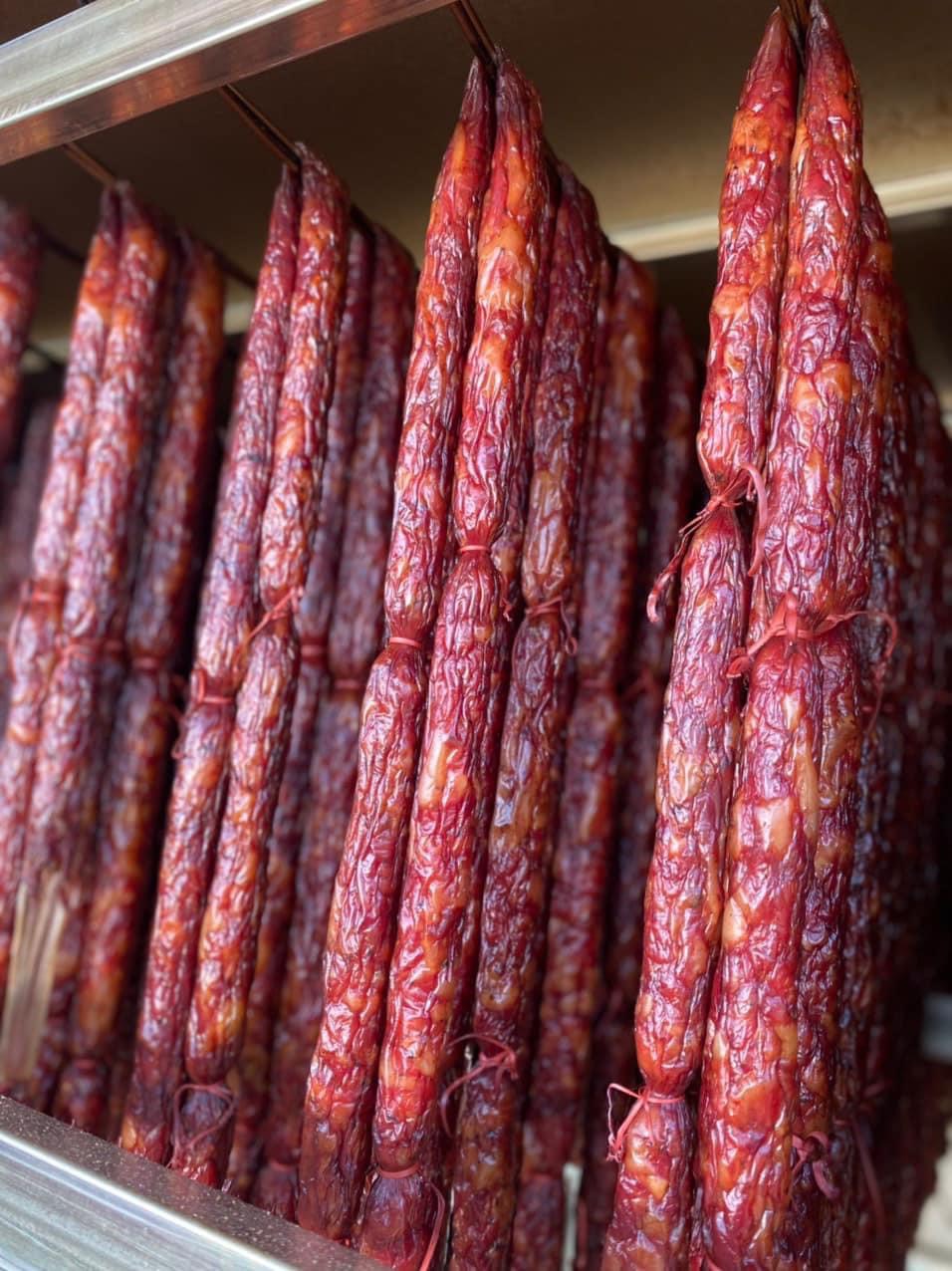 Lạp sườn hun khói