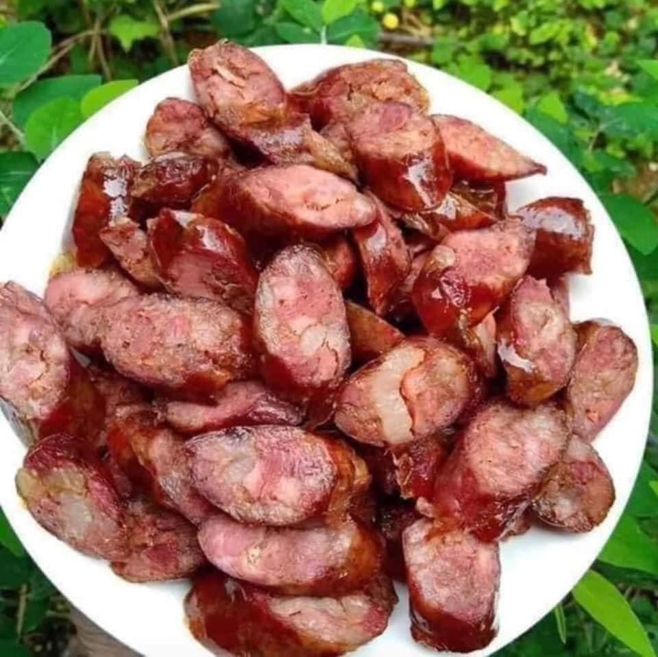 Lạp sườn hun khói