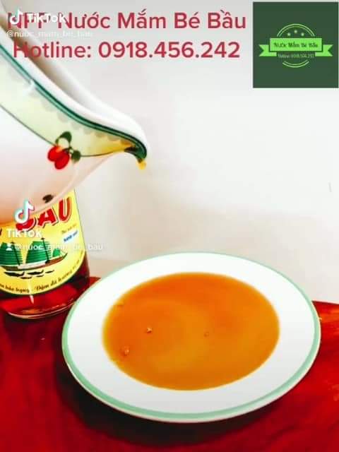 Nước mắm nhỉ Bé Bầu (thùng 6 chai)