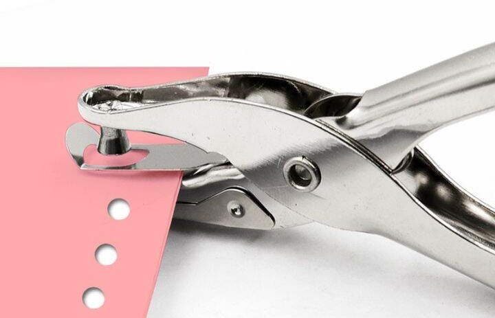 Bấm lỗ - Dụng cụ hữu ích cho việc lưu trữ tài liệu