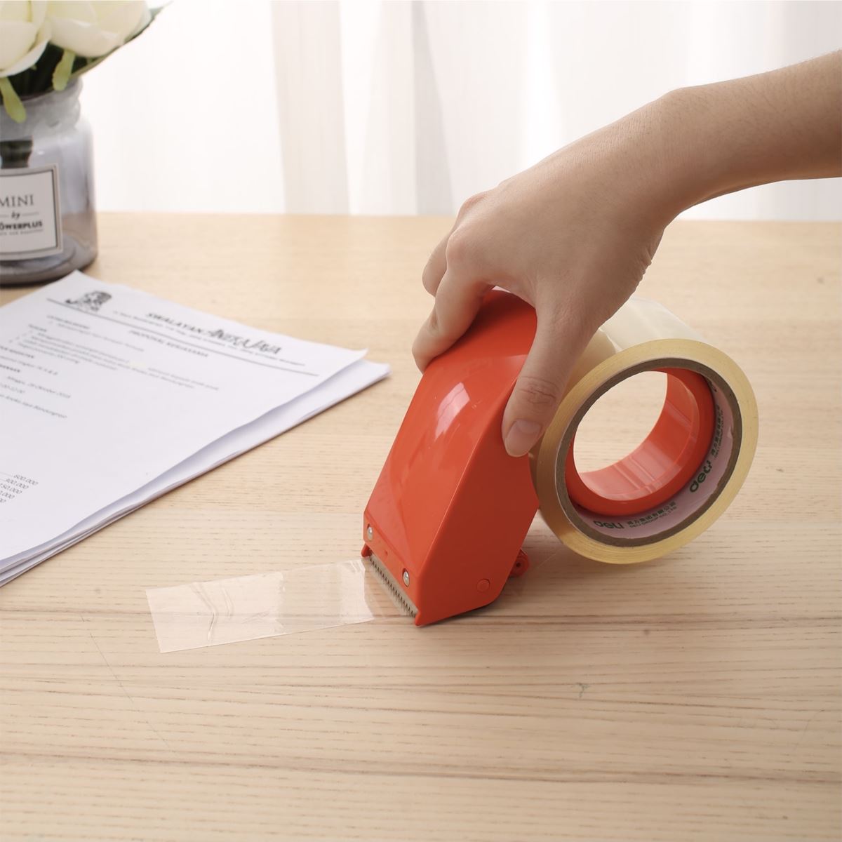 Dụng Cụ Cắt Keo