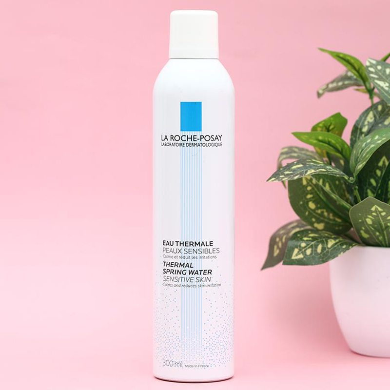 Xịt khoáng La Roche Posay Peaux sensibles 300ml giúp làm dịu & chống oxy hoá