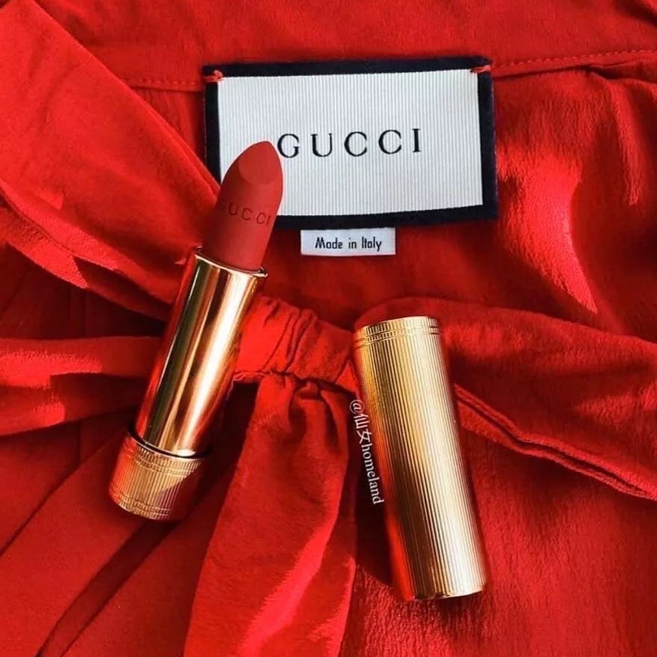 Son Gucci 505 Matte Janet Rust / 208 Hồng đất They Met in Argentina