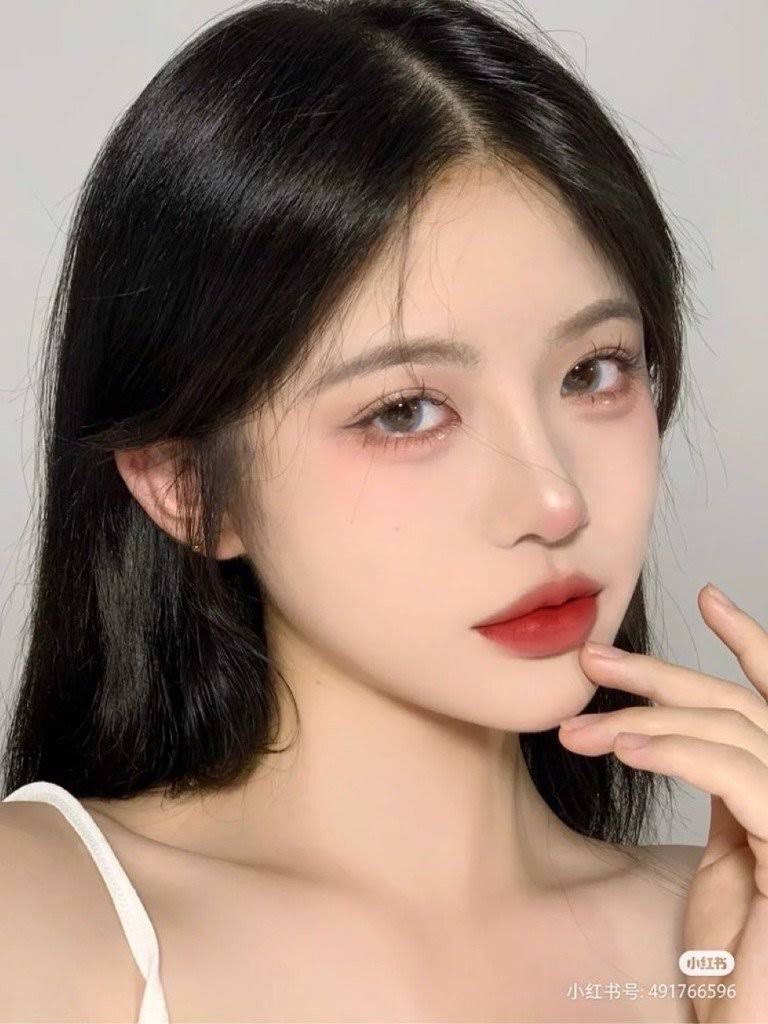 Son kem Gucci 505 Rouge Liquid Matte ( New 2022)màu Cam cháy