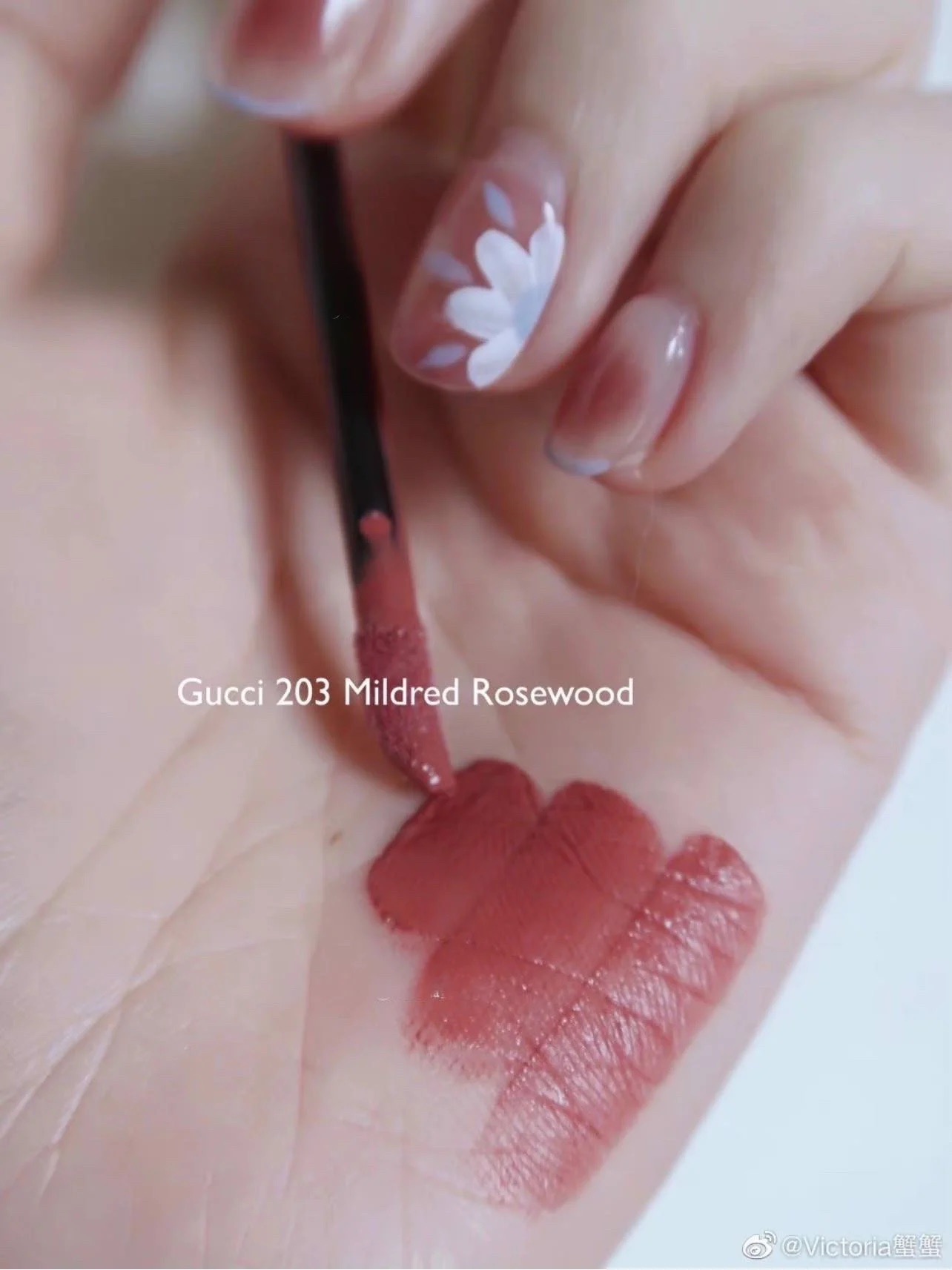 Son kem lì Gucci Rouge Liquid Matte 203 Mildred Rosewood 6.5ml - Màu Hồng Khô