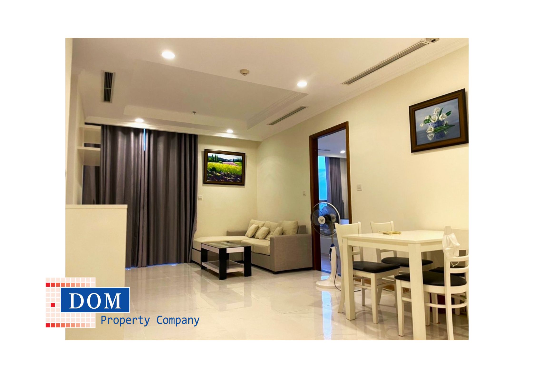 Căn hộ Vinhomes Central Park C2 - 44