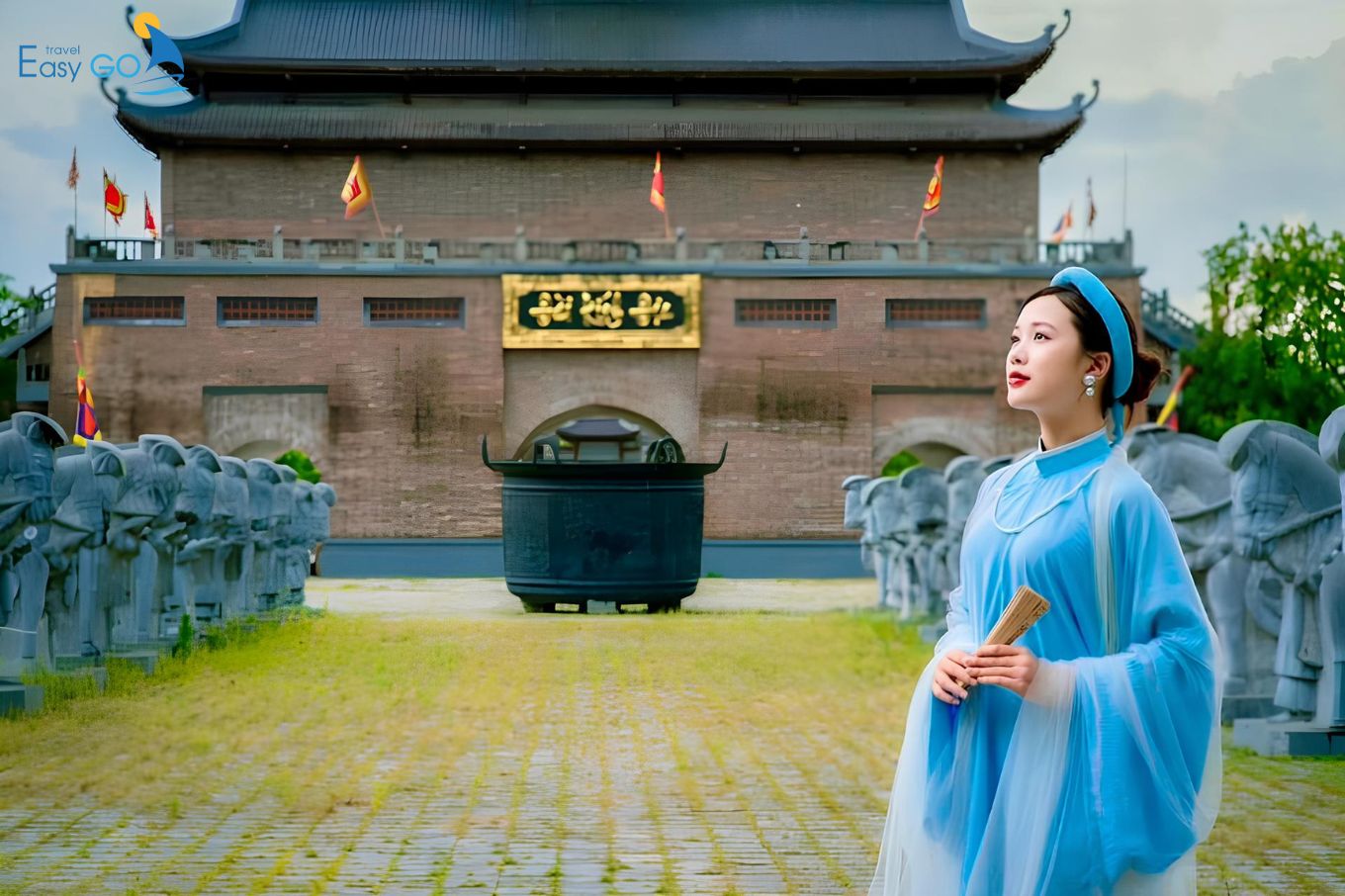 Đàn Kính Thiên Thung Ui - cổng trời mới của Ninh Bình