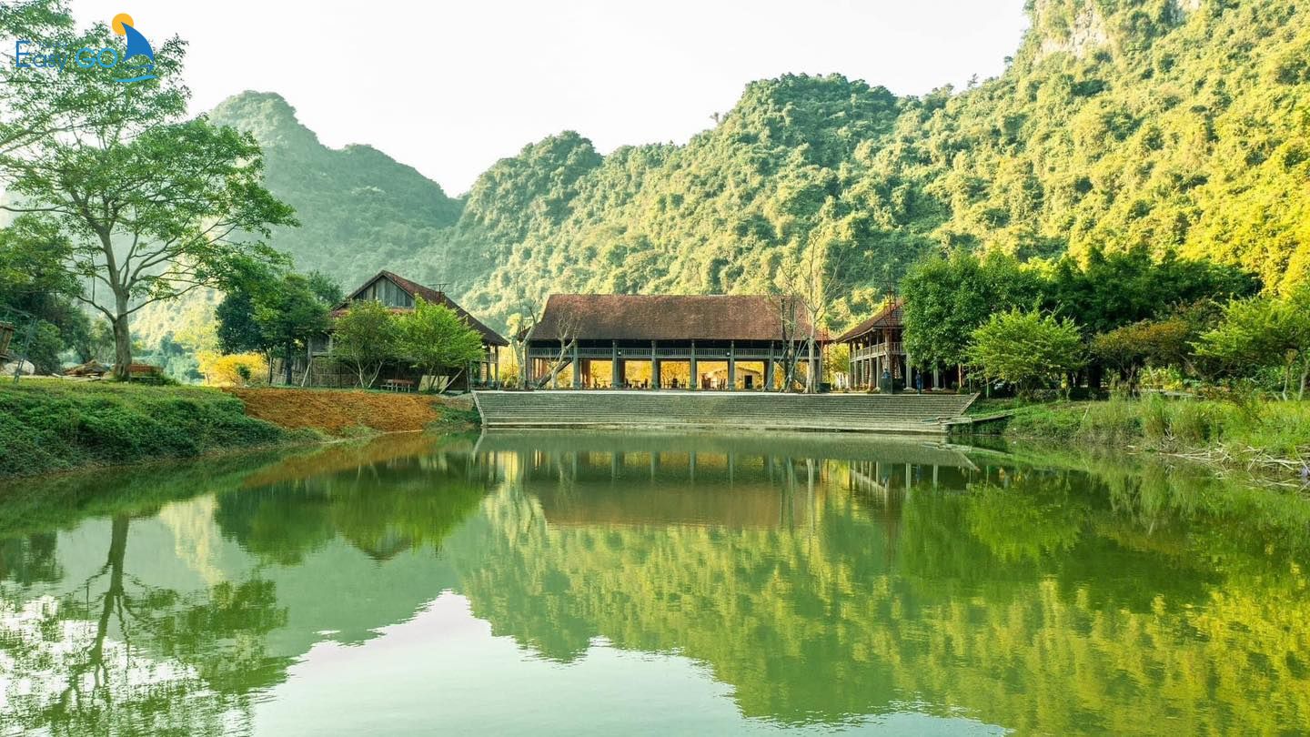 Cảnh thiên nhiên yên bình của Thung Ui