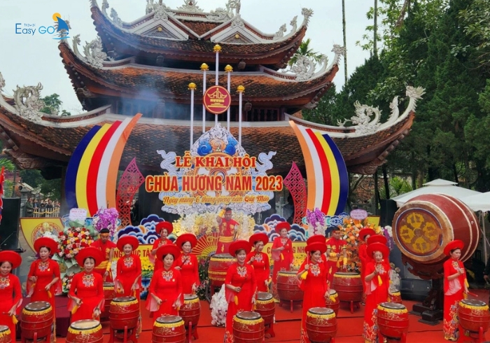 Hội chùa Hương