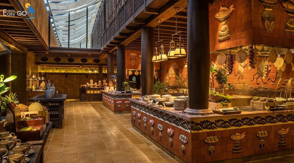 Nhà hàng ở Yên Tử