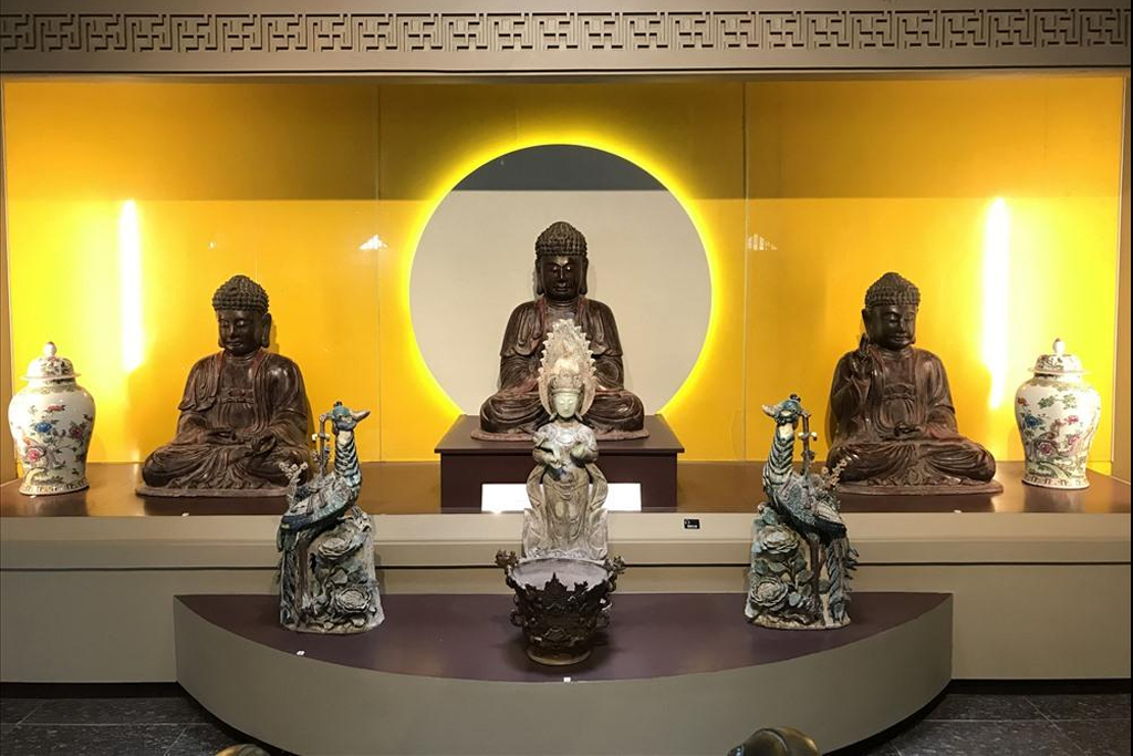 TOUR HÀ NỘI – ĐÀ NẴNG – SƠN TRÀ – HỘI AN – BÀ NÀ – HUẾ - HÀ NỘI 4 NGÀY 3 ĐÊM