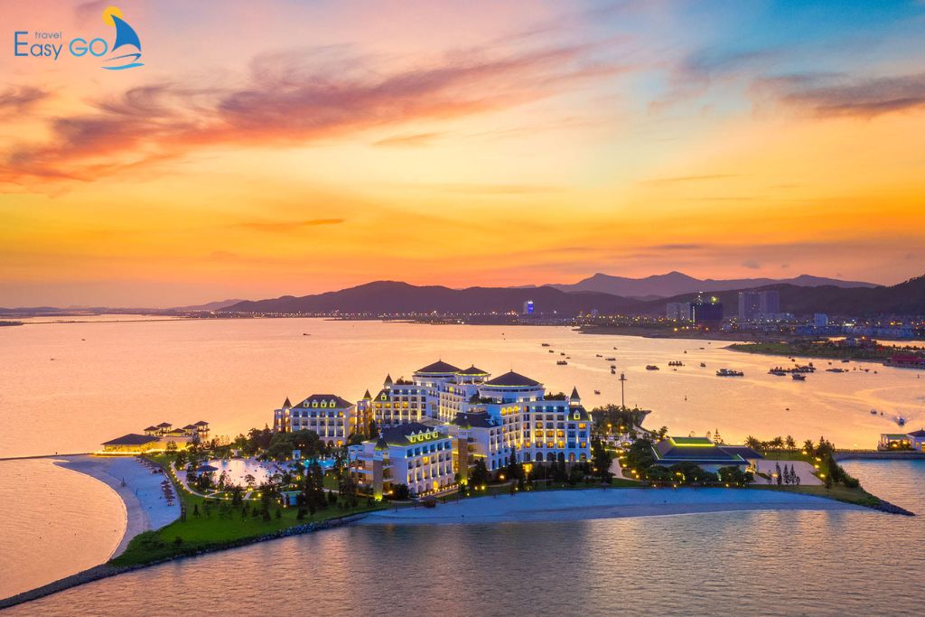 Tour Hà Nội - Trà Cổ - Móng Cái - Đông Hưng 4 Ngày 3 Đêm