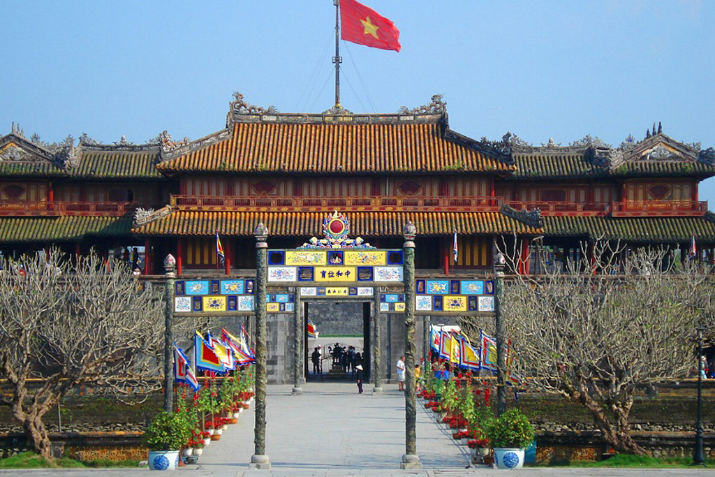 TOUR DU LỊCH HÀ NỘI – ĐÀ NẴNG – BÀ NÀ – HUẾ 4 NGÀY 3 ĐÊM