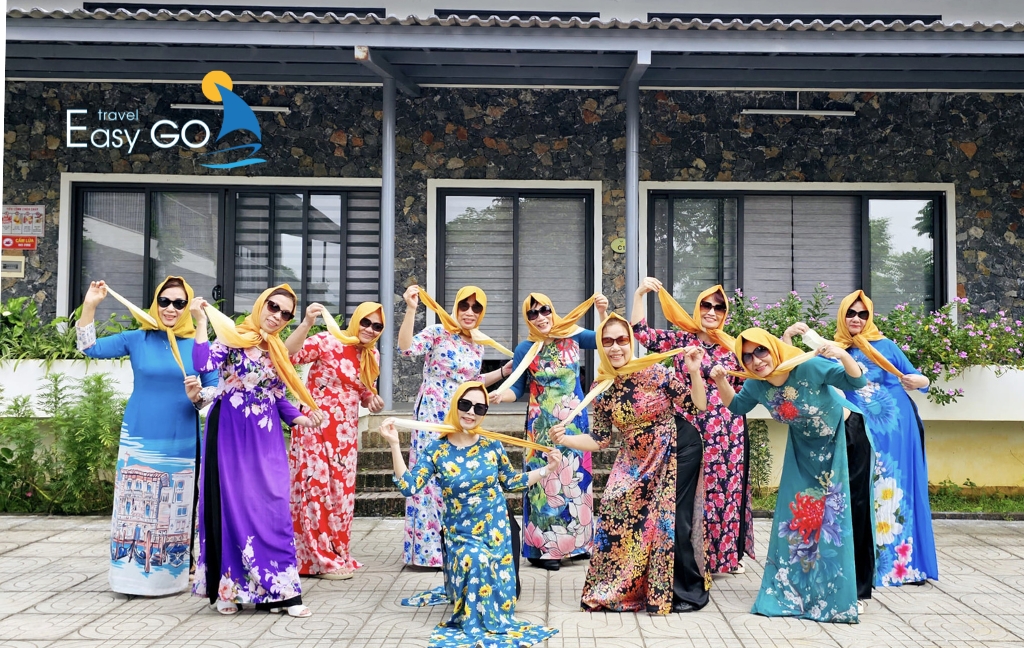 TOUR DU LỊCH HÀ NỘI - SỎI RESORT HÒA BÌNH 2 NGÀY 1 ĐÊM