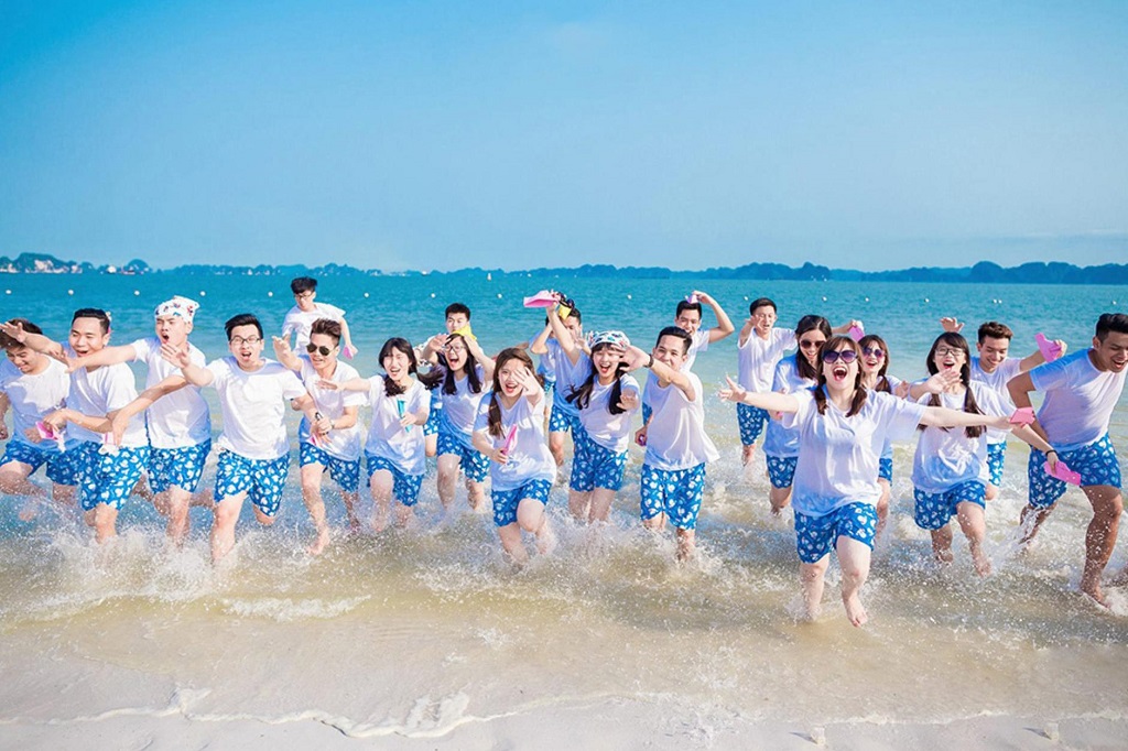 TOUR DU LỊCH HÀ NỘI – CÁT BÀ – TEAMBUILDING 3 NGÀY 2 ĐÊM