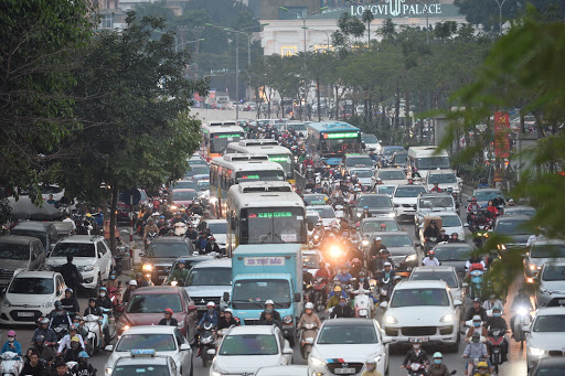 Đèn xe bị hỏng khi đang đi đường có bị xử phạt không?
