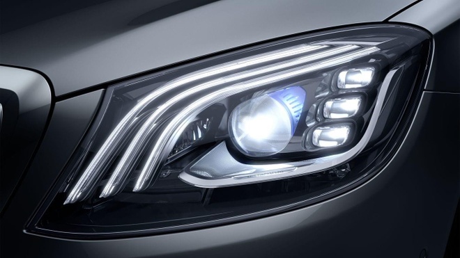 Khám phá các công nghệ đèn trên bộ ba Audi, BMW, Mercedes