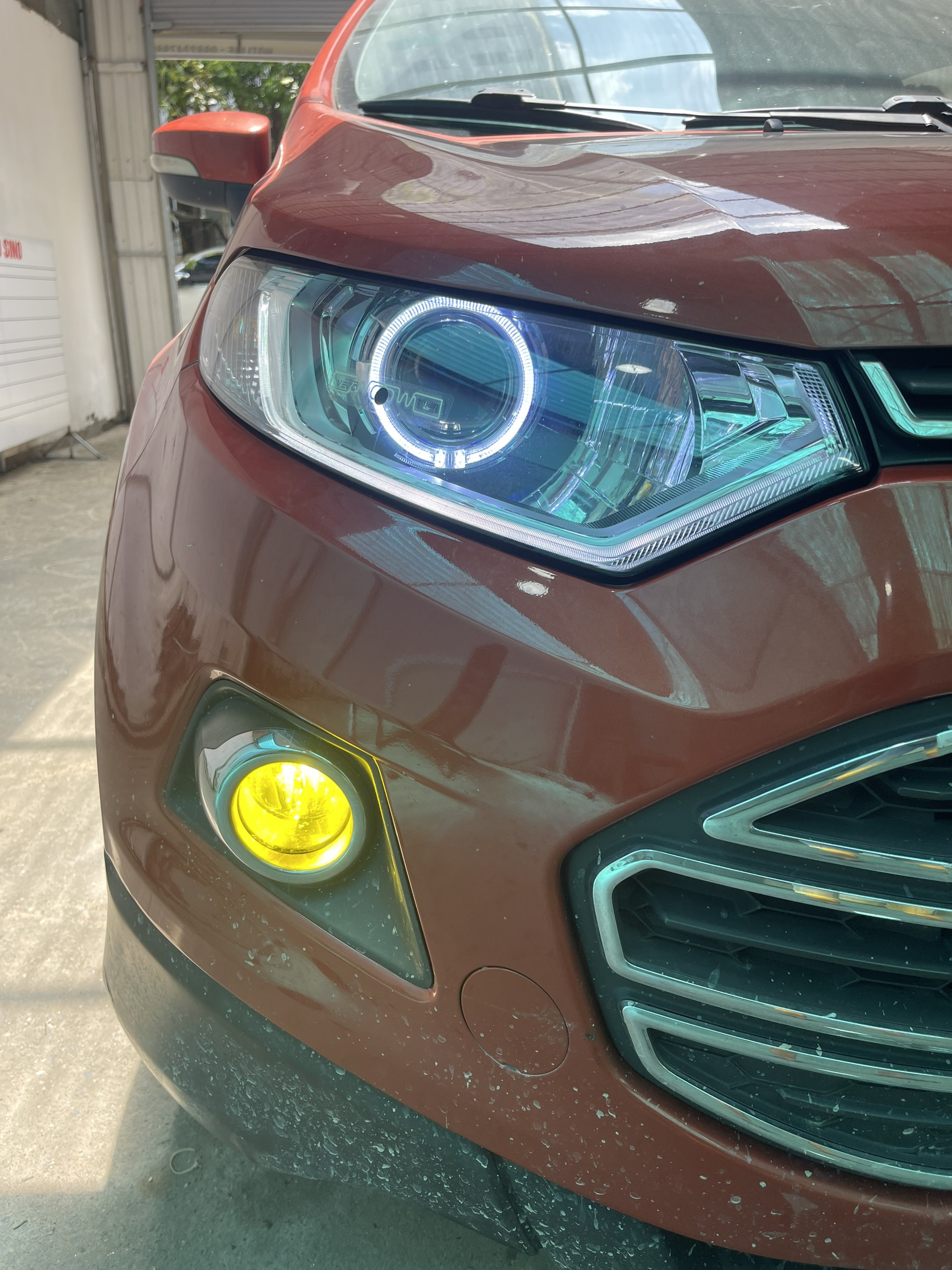 Độ đèn led cho xe Ford Ecosport đẹp giá tốt