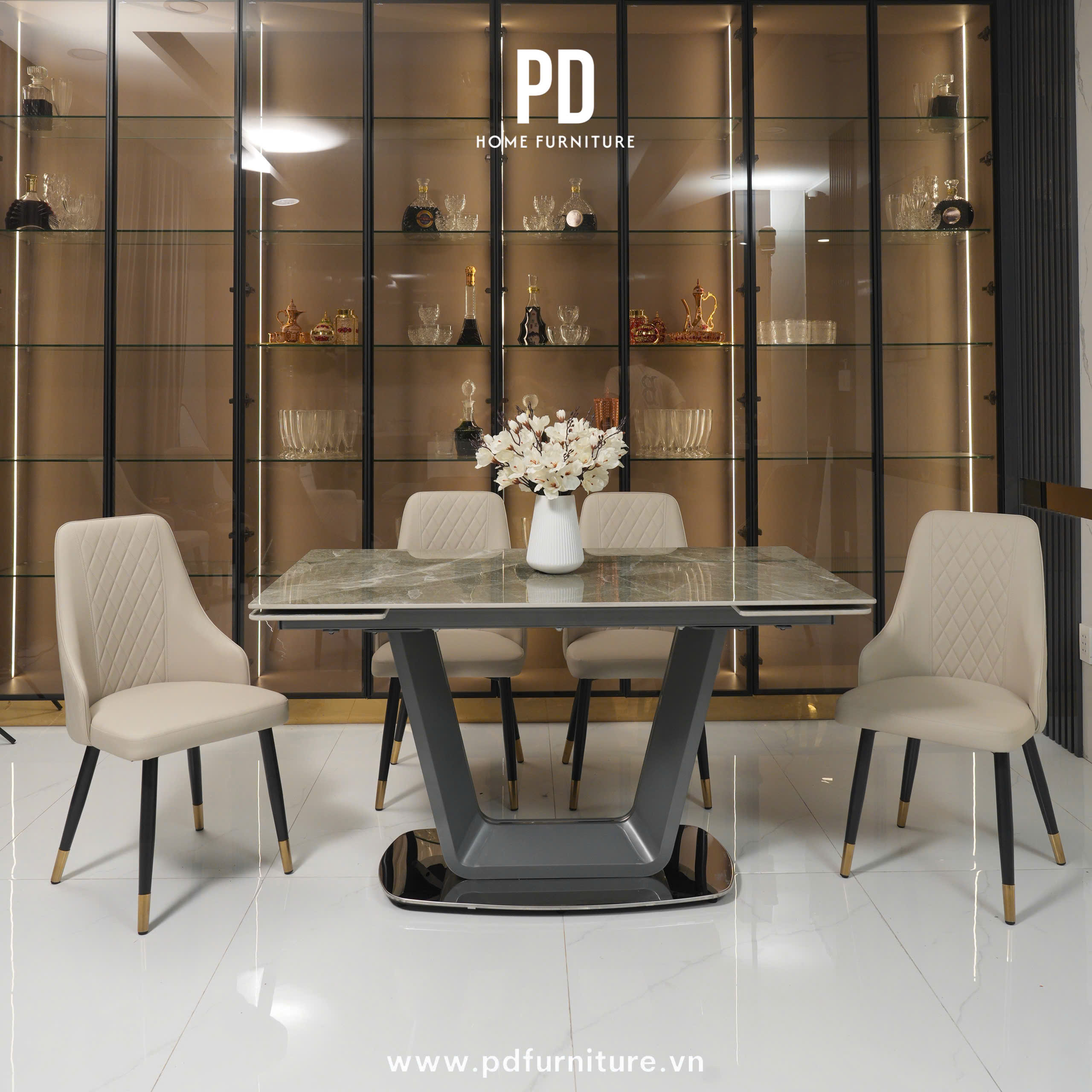 Bộ Bàn Ăn Thông Minh B03