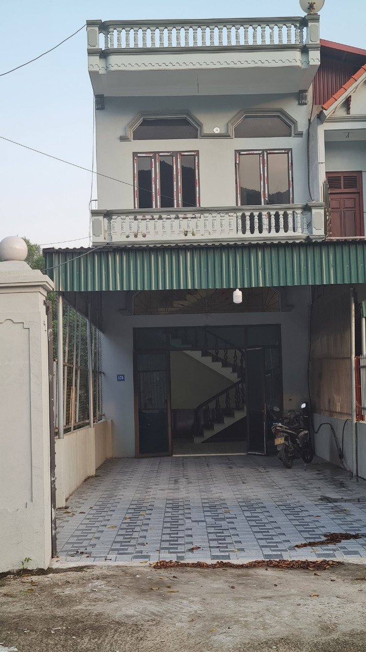 M685 - Nhà Cửa Ngăn - Phương Đông