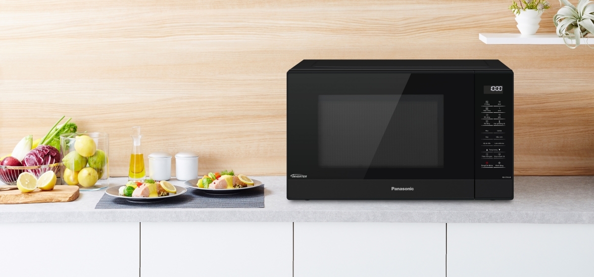 Lò vi sóng Panasonic NN-ST65JBYUE 32 lít