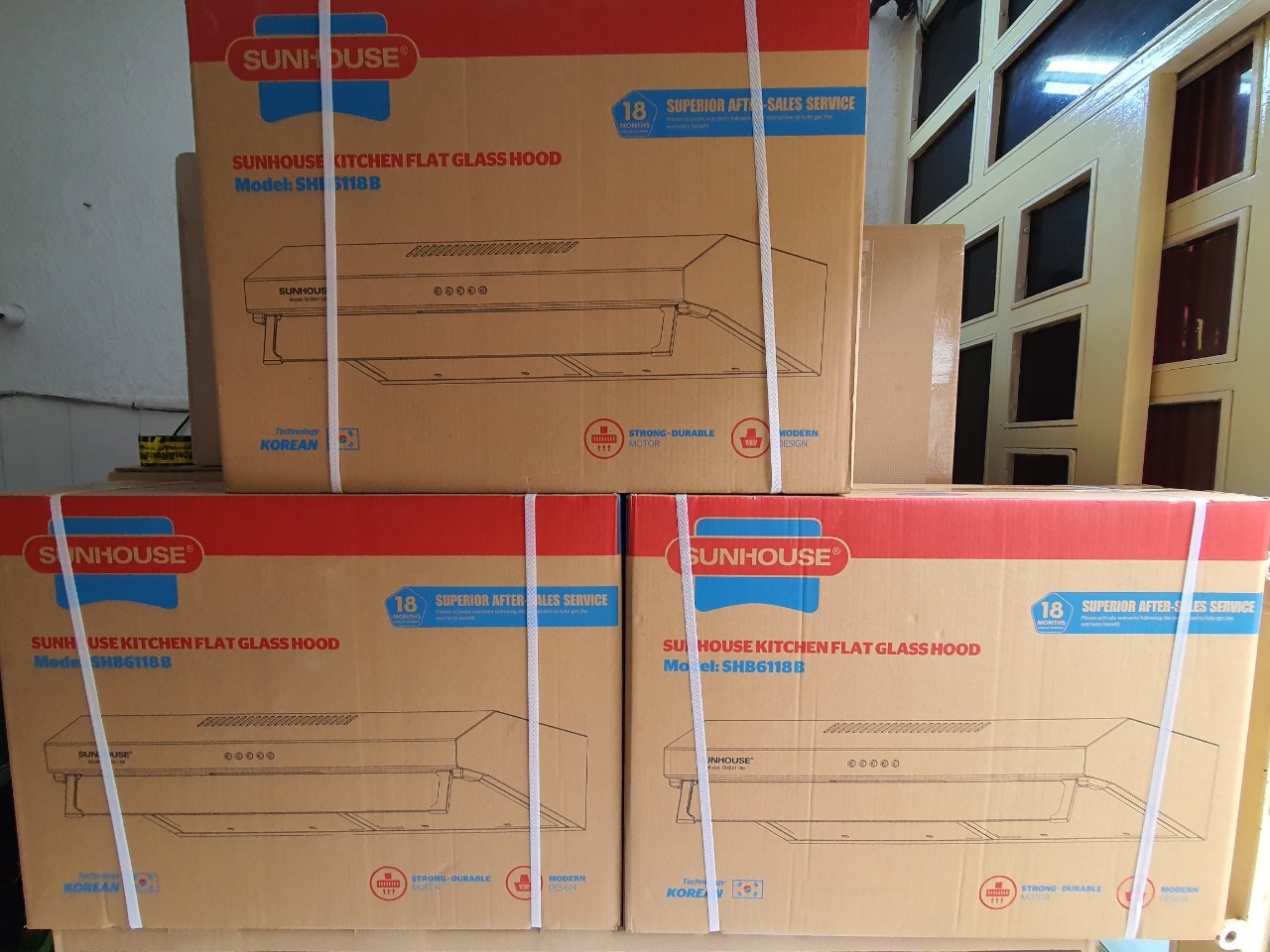 Máy hút mùi  Sunhouse SHB6118B