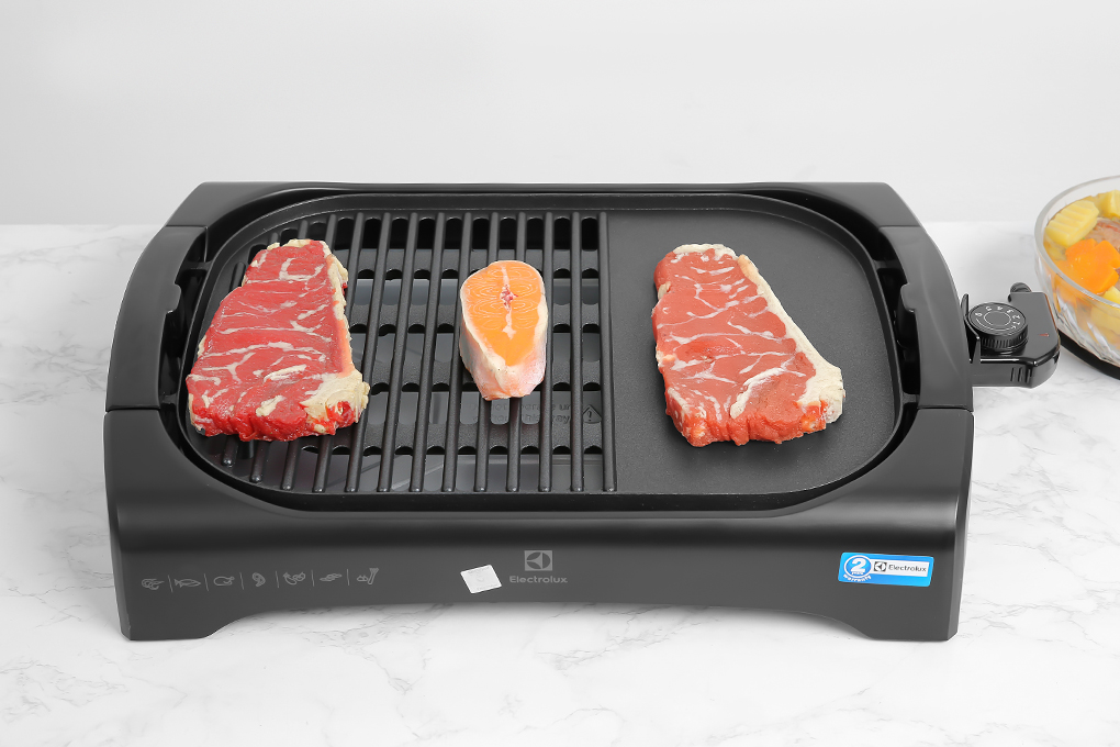 Bếp nướng điện Electrolux ETTG1-40BK 2200W
