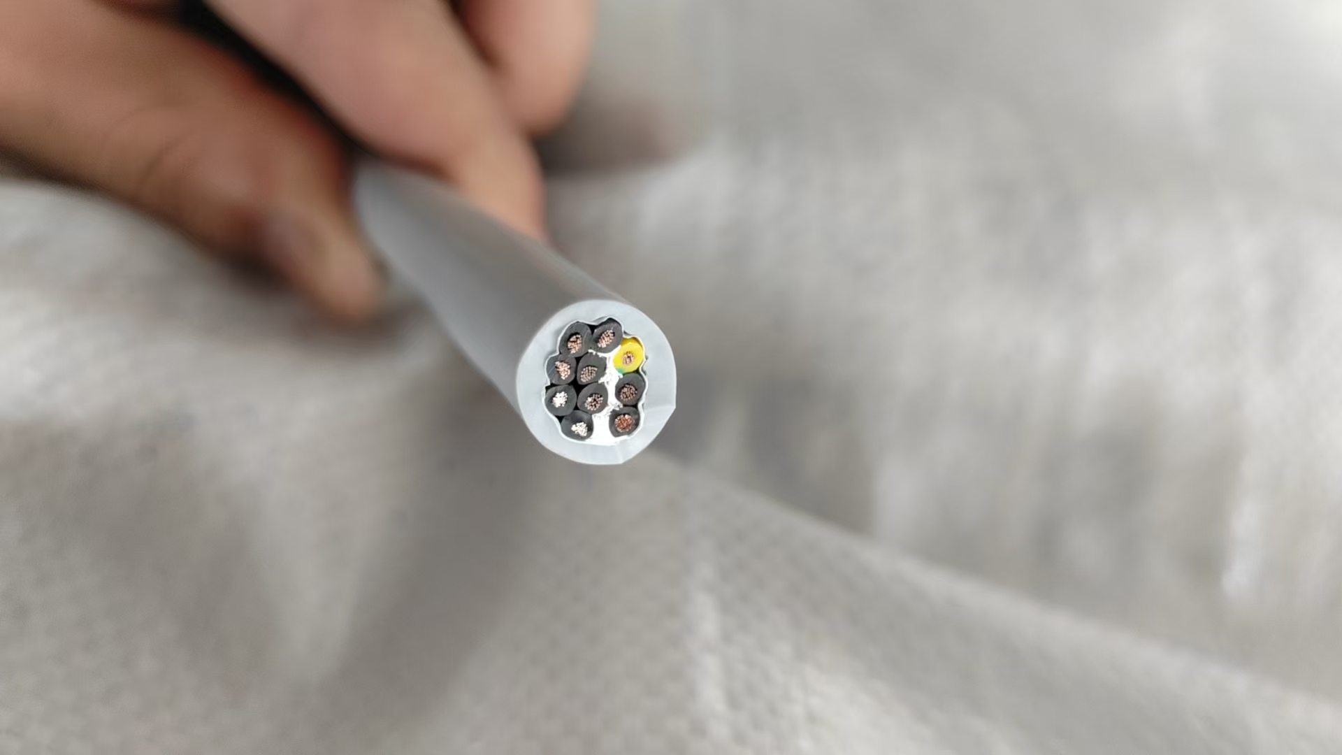 Không lưới 12x1.5 - Dây cáp điều khiển không lưới RVVP 12x1.5 AGTEK