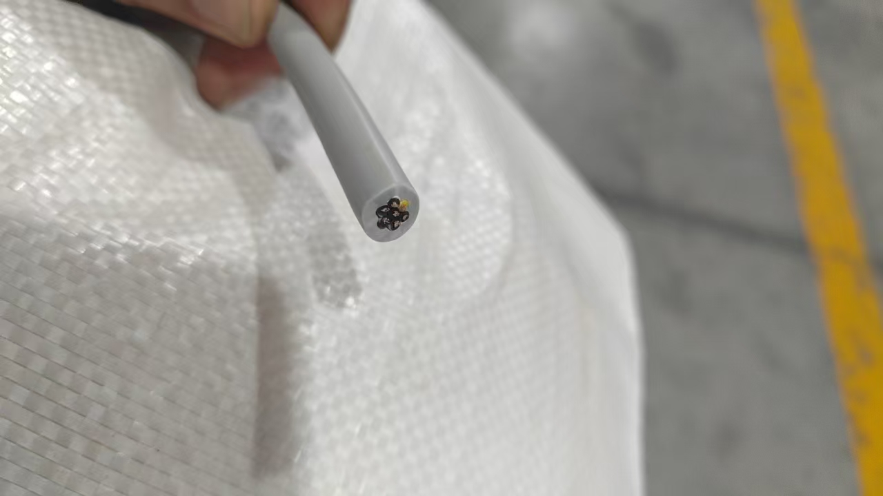 Không lưới 7x0.75 - Dây cáp điều khiển không lưới RVVP 7x0.75 AGTEK