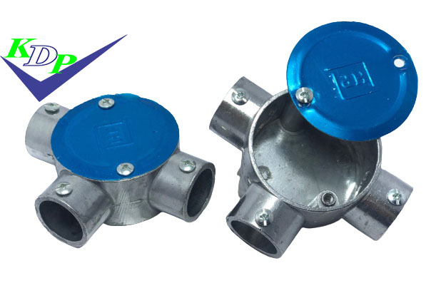 Hộp chia 3 ngả  ống thép trơn phi 32- 1' 1/4