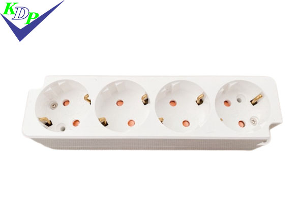 Ổ cắm 4 Hàn Quốc liền đế