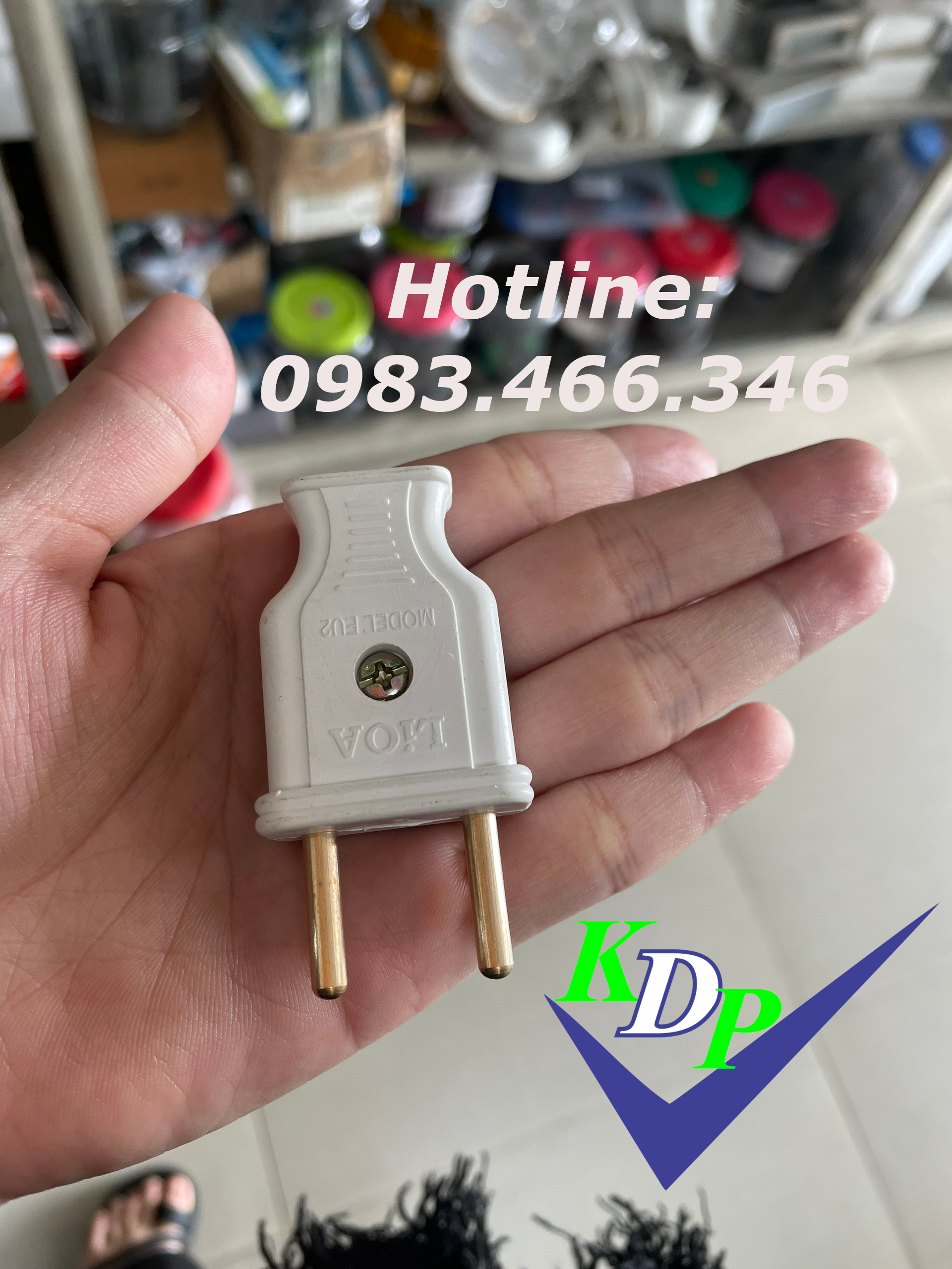 Phích cắm Lioa EU 2 Phi 4N
