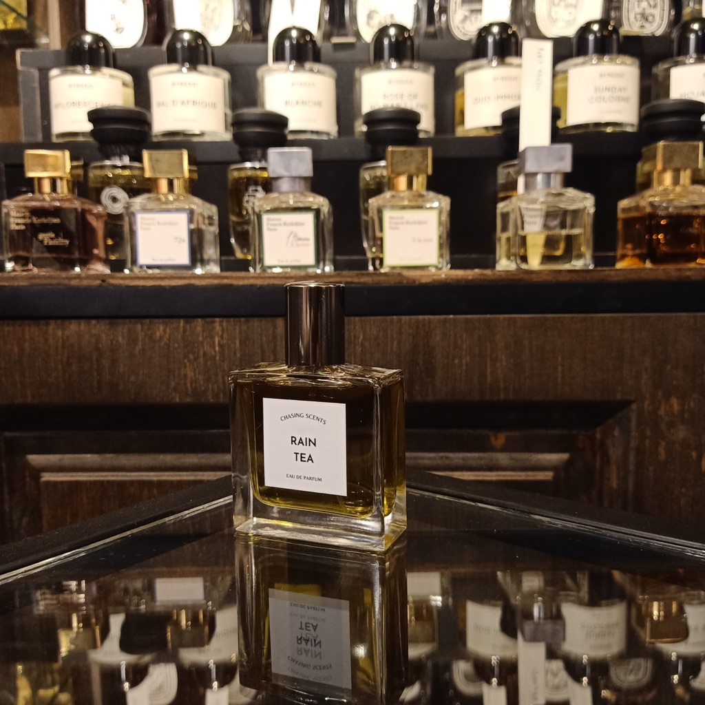 Chasing Scents Rain Tea