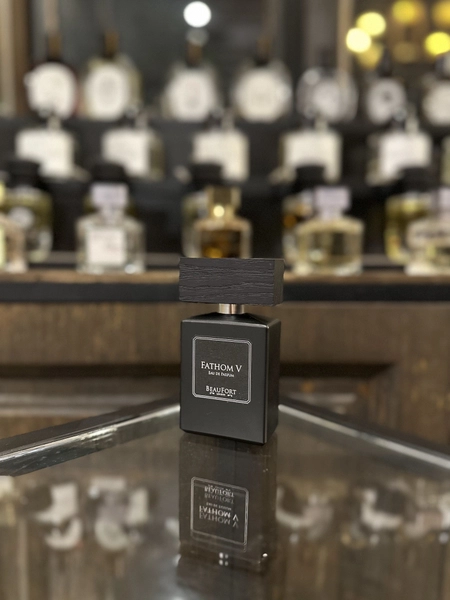 BeauFort London Fathom V