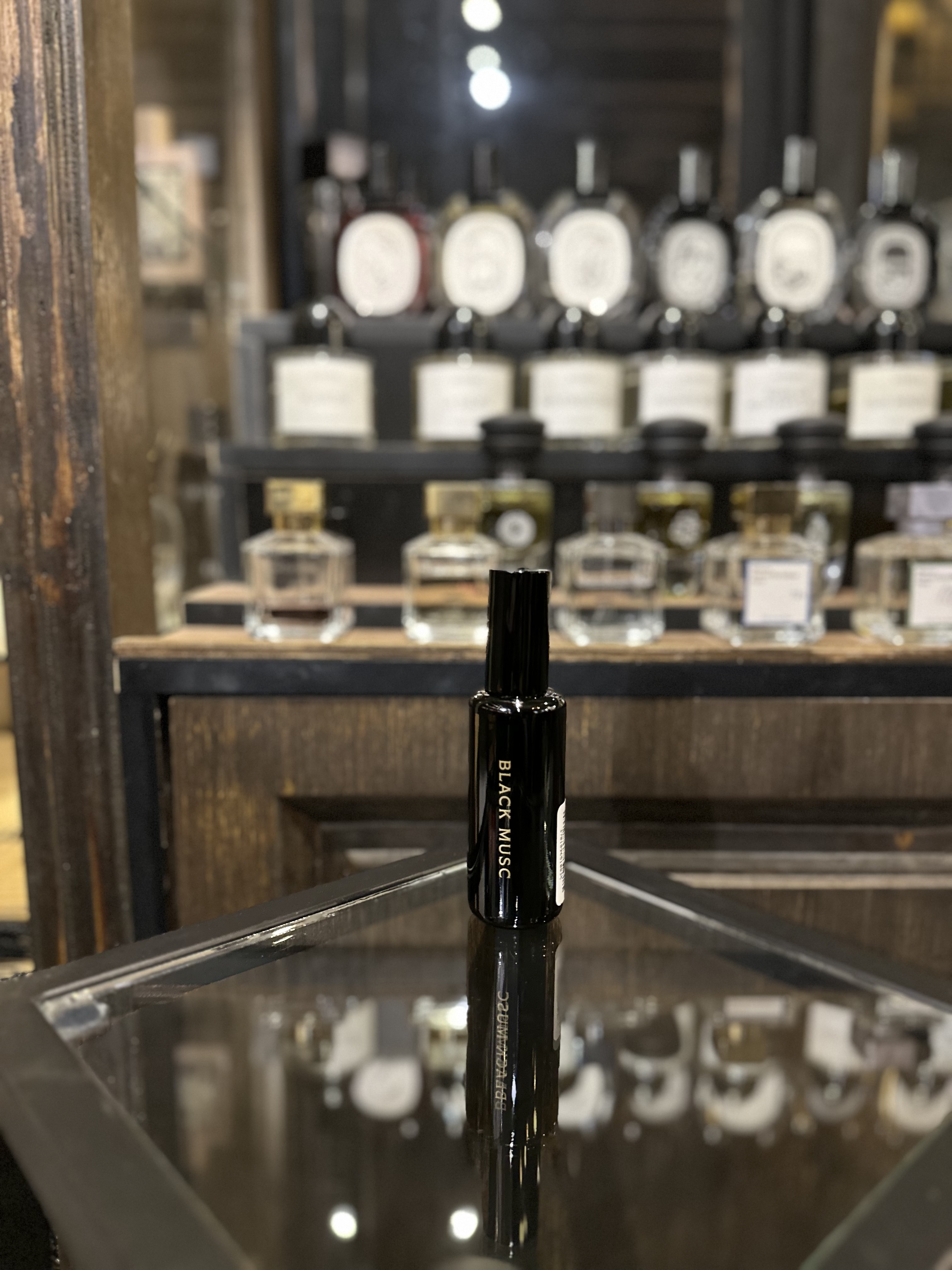 Mad et Len Black Musc