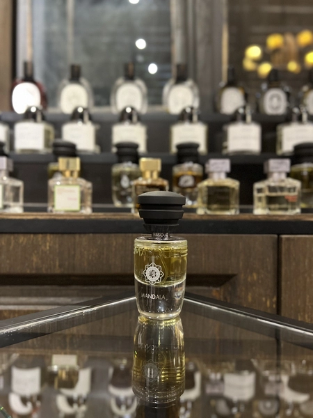 Masque Milano Mandala