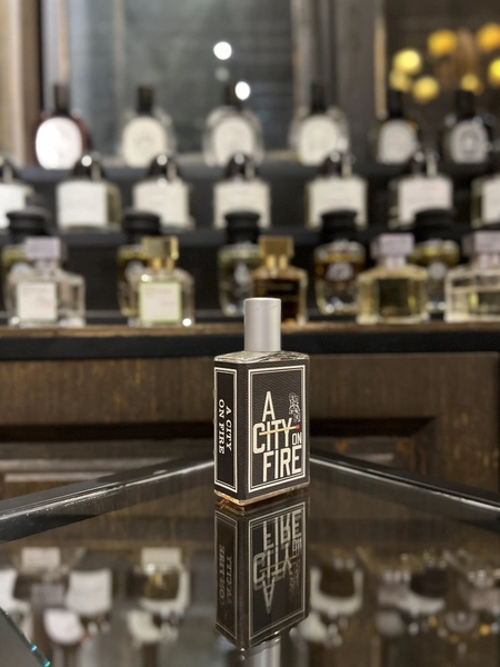 Imaginary Authors A city on fire