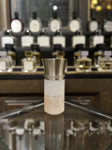 Les Liquides Imaginaires Blanche Bête