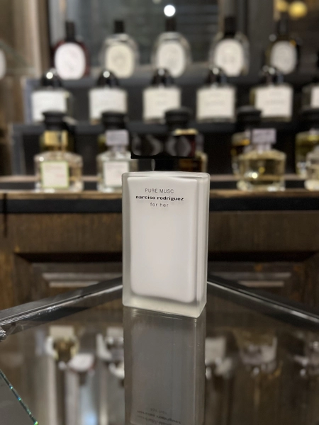 Narciso Rodriguez for her Pure Musc EDP