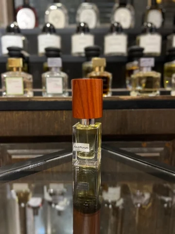 Nasomatto Nudiflorum