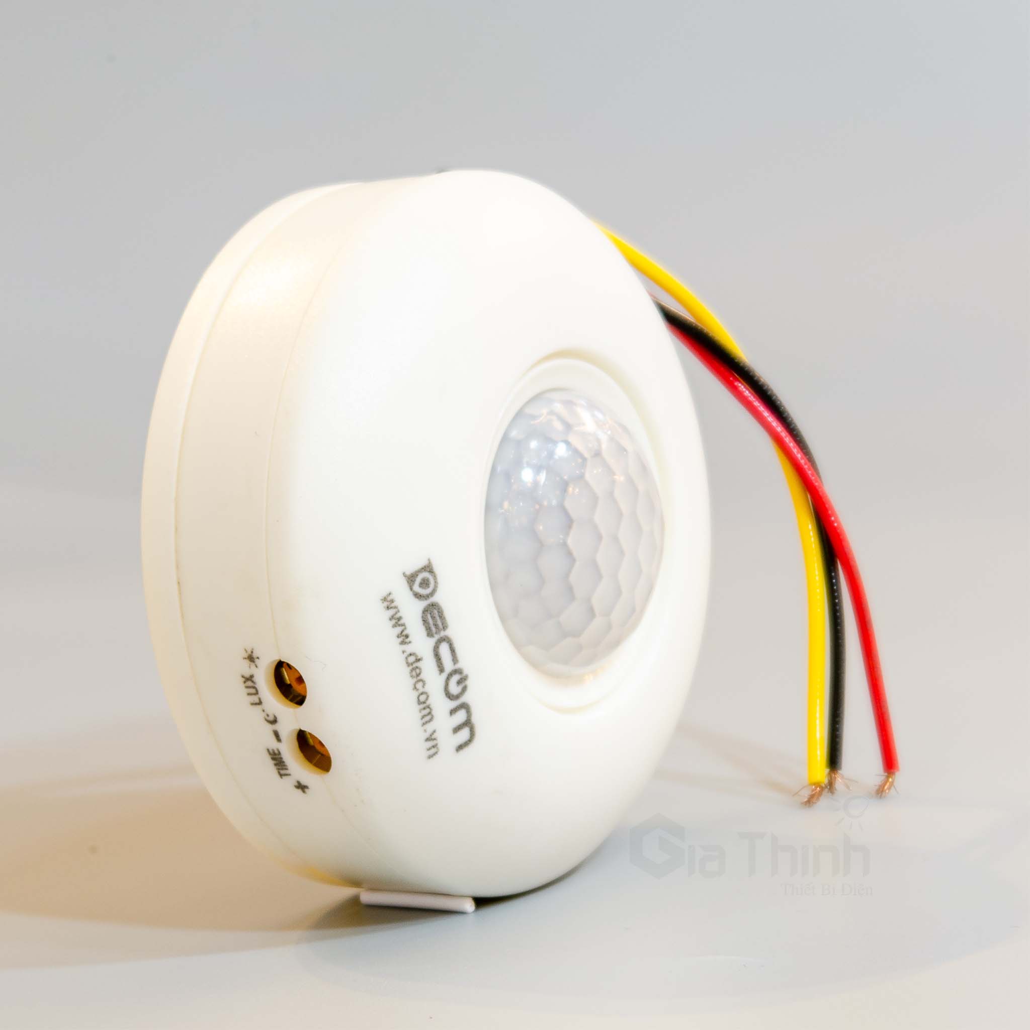 Công tắc cảm ứng chuyển động gắn trần DECOM - DC168A