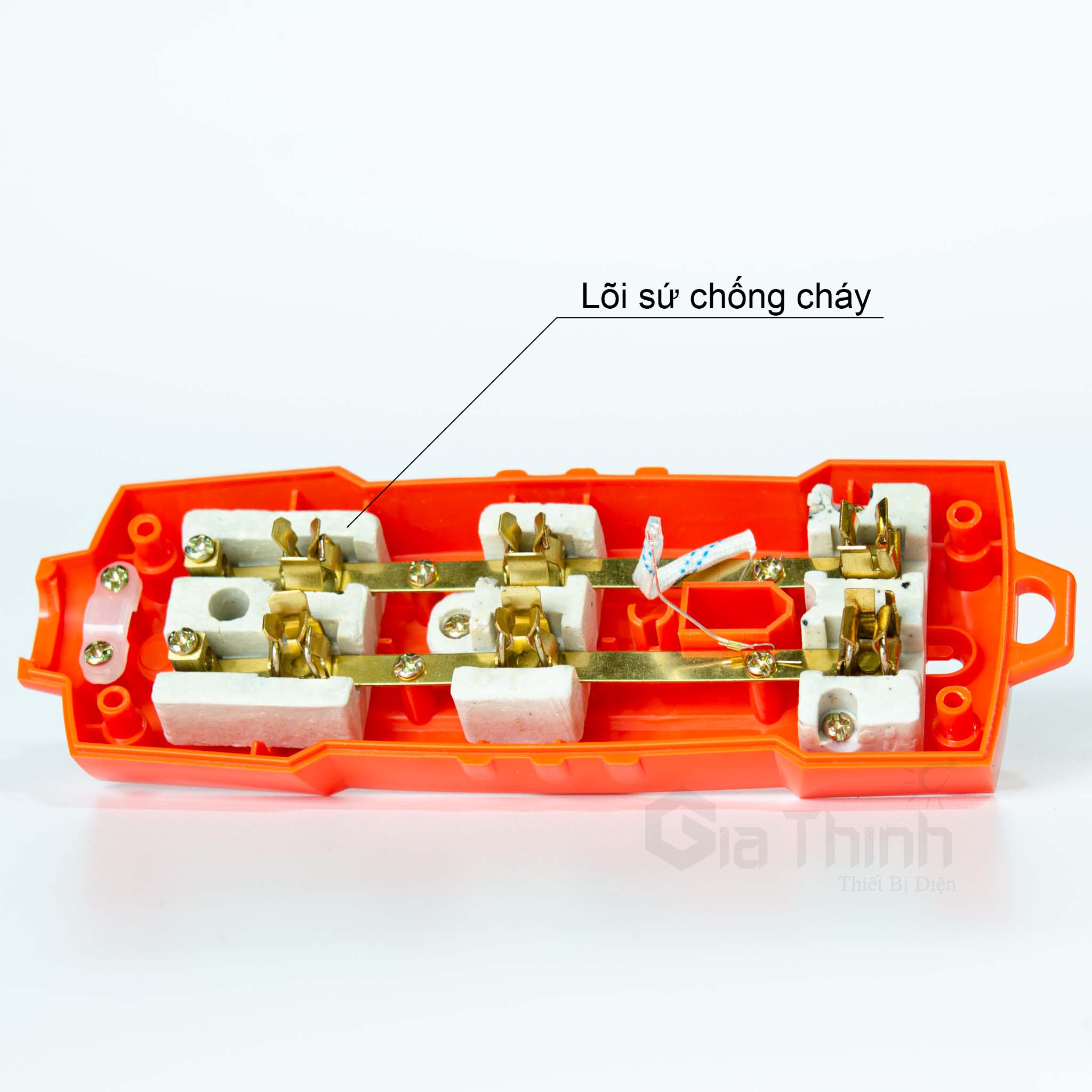 Ổ Cắm Chịu Tải OMINSU K6500C (Bảo hành đổi mới 3 tháng)