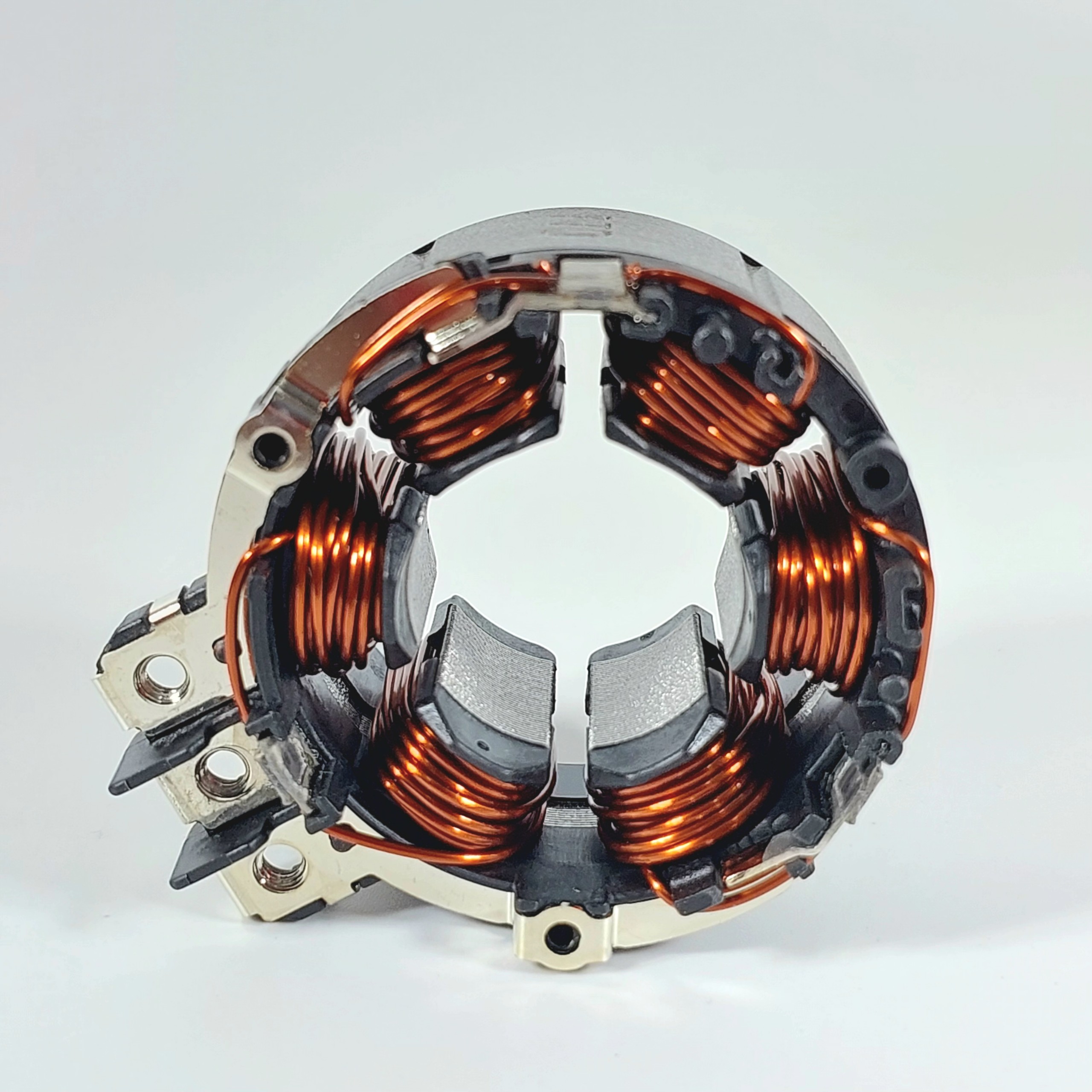 Stator máy siết bu long MAKITA DTW300/DTW301