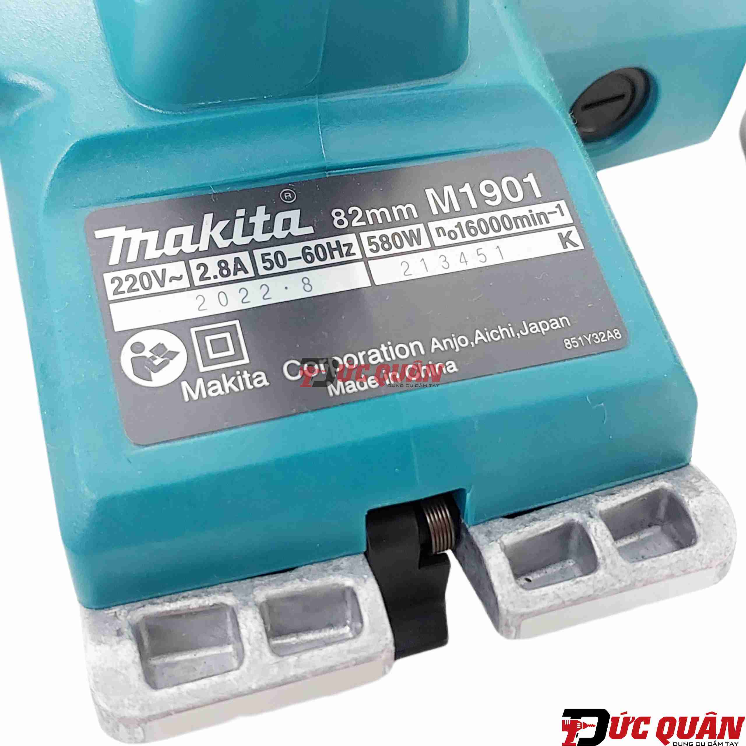 Máy bào ( 82mm ) Makita M1901B