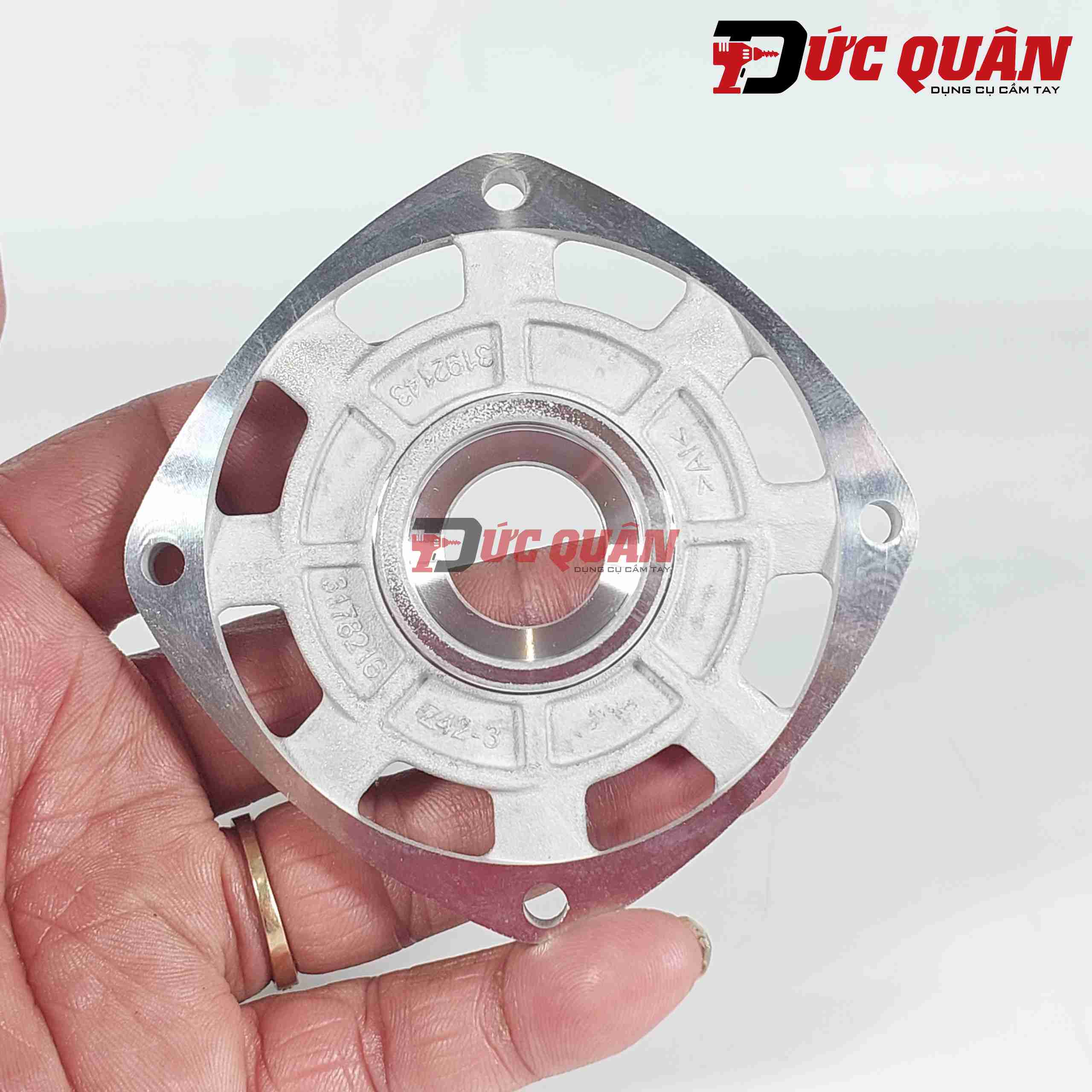 Nấp chụp bạc đạn máy mài gốc, DGA404, DGA405, DGA406, DGA454, DGA504, MAKITA 319214-3