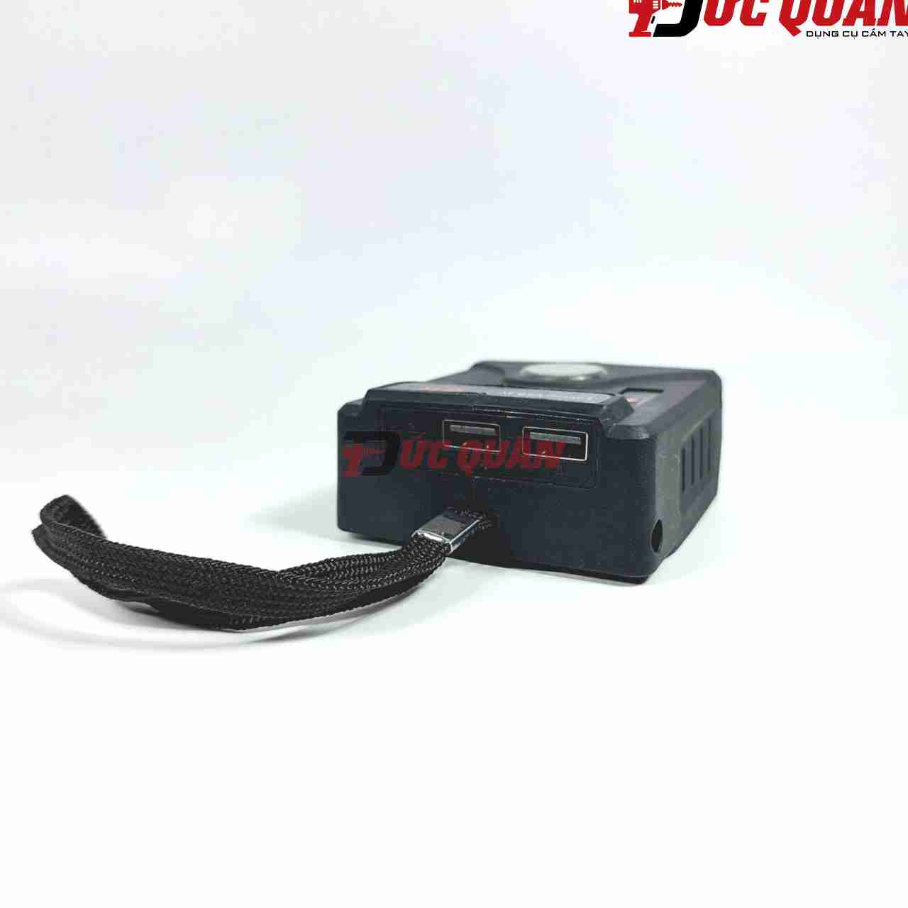 Chân chuyển pin sang sạc dự phòng ( có kết hợp đèn chiếu sáng ) DQ17