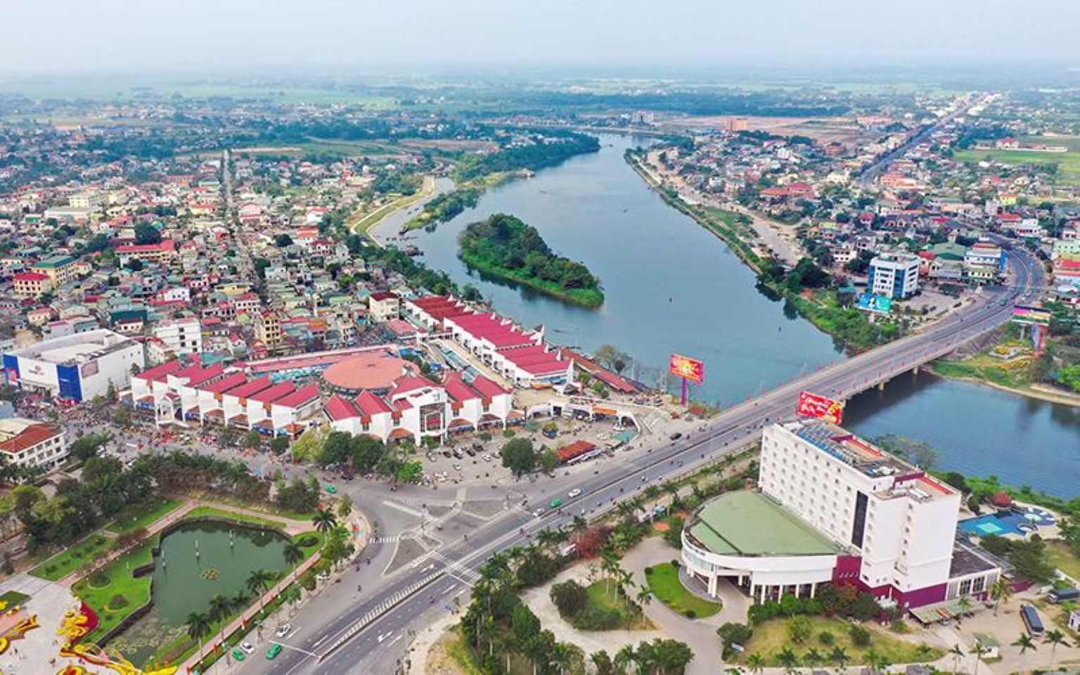 Hạ tầng chiến lược và cực động lực trọng điểm tạo bứt phá kinh tế - xã hội và tái định hình không gian phát triển khu vực phía Nam tỉnh Quảng Trị
